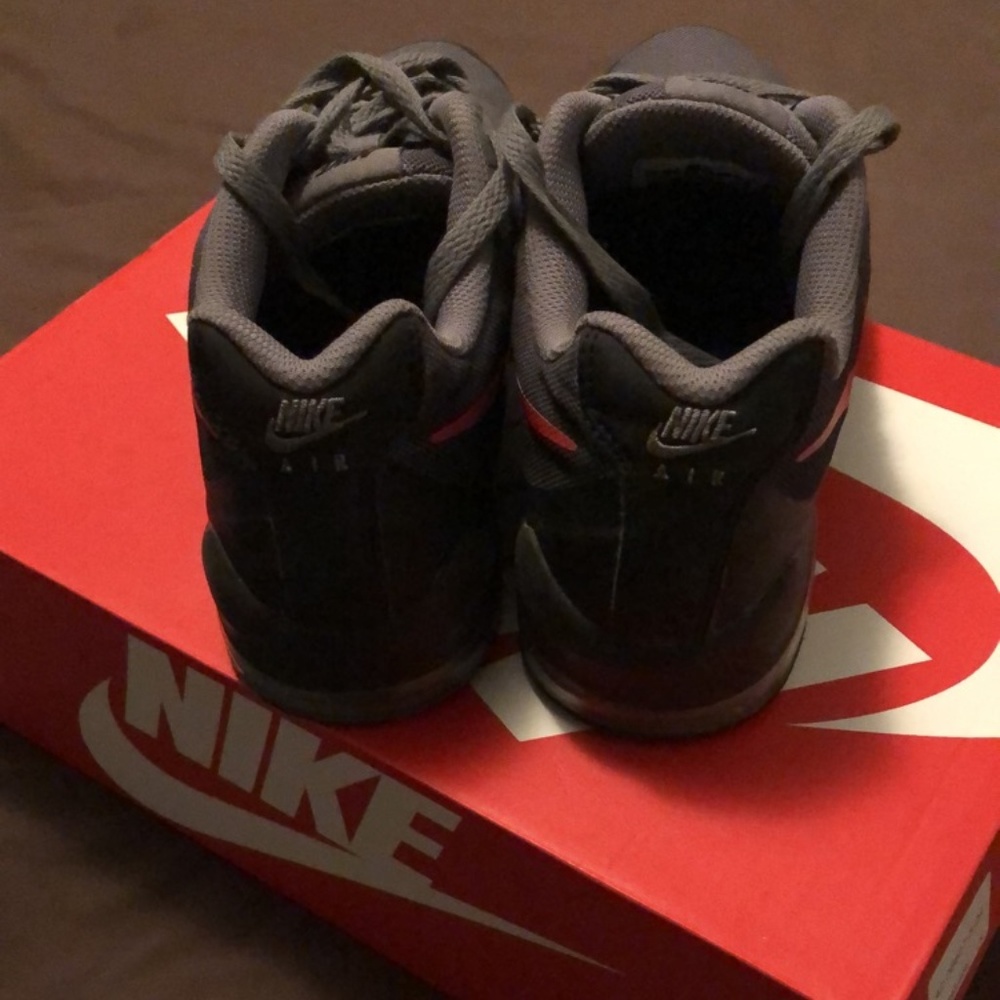 Shoes - Picture 2 of 2